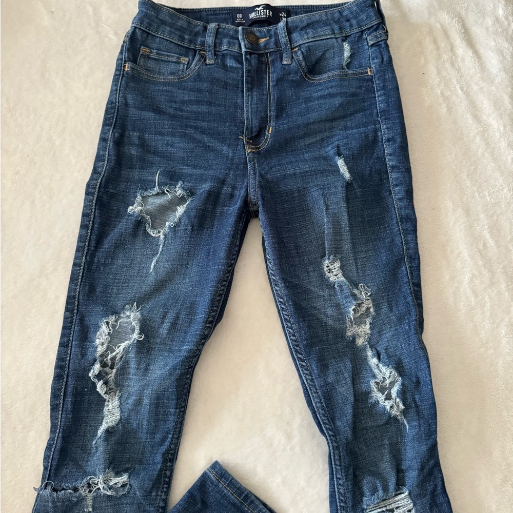 Hollister ripped jeans size 24